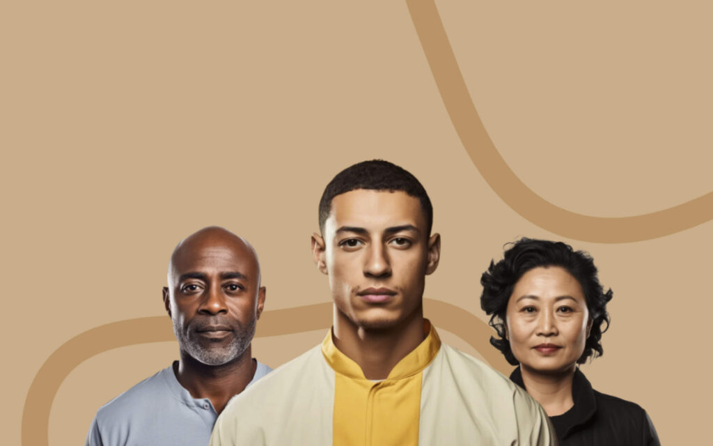 Portret van drie personen die de kijker frontaal aankijken tegen een beige achtergrond met abstracte lijntekeningen.