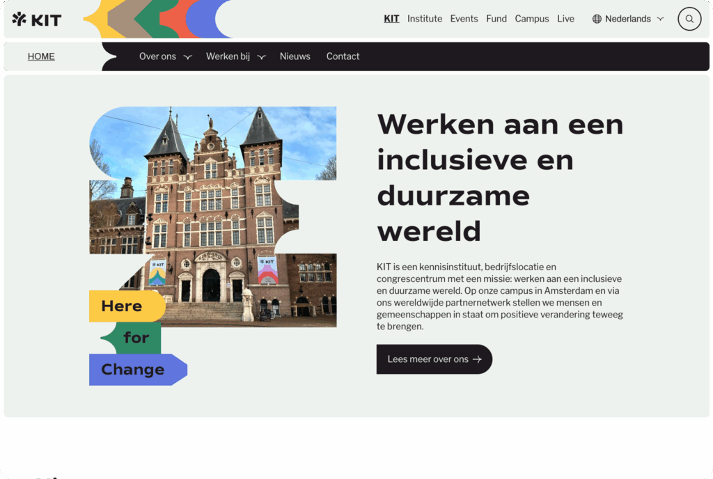 Een screenshot van de homepage van de KIT-website met de titel "Werken aan een inclusieve en duurzame wereld" naast een foto van het gebouw van het Koninklijk Instituut voor de Tropen.